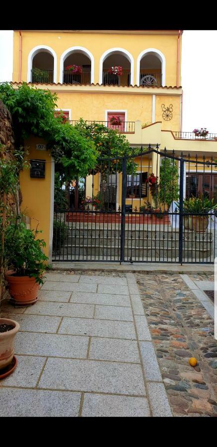 Su Carreri Bed & Breakfast Armungia Eksteriør bilde